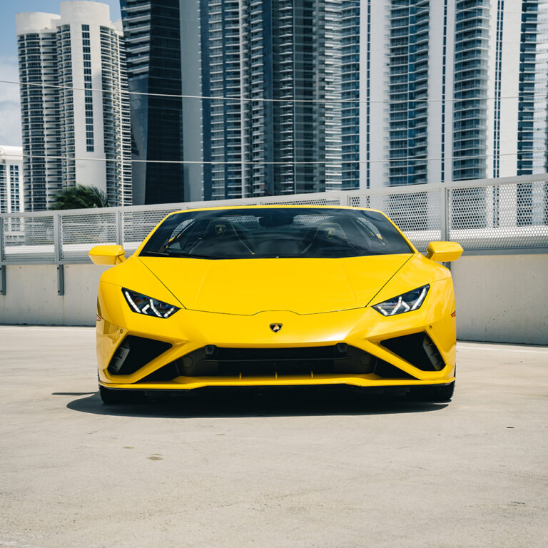 Lamborghini Huracan EVO Spyder Yellow - Image 2
